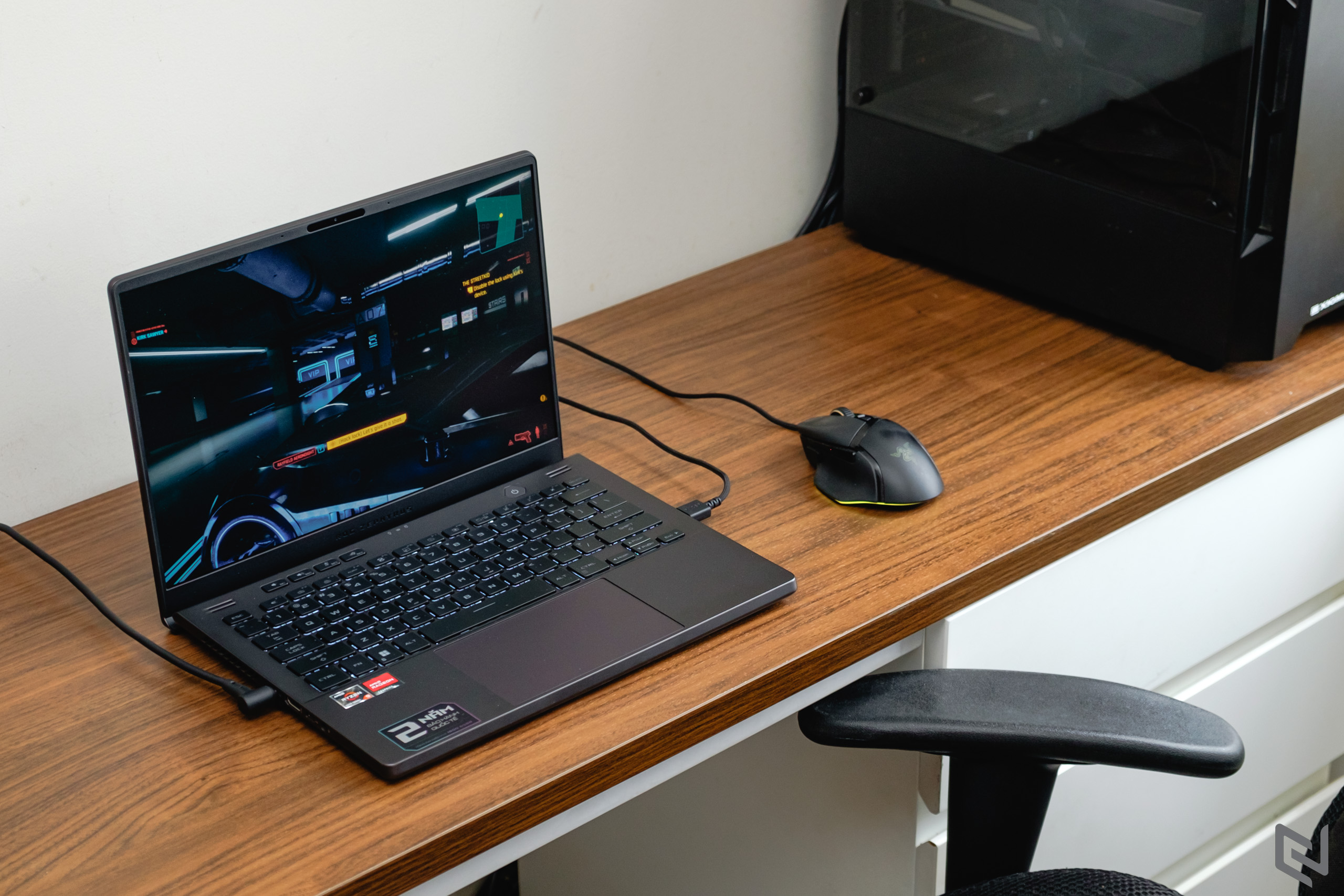 Đánh giá laptop chơi game ROG Zephyrus G14 2022: Nâng cấp nhẹ bên ngoài, nhưng mạnh tay ở bên trong