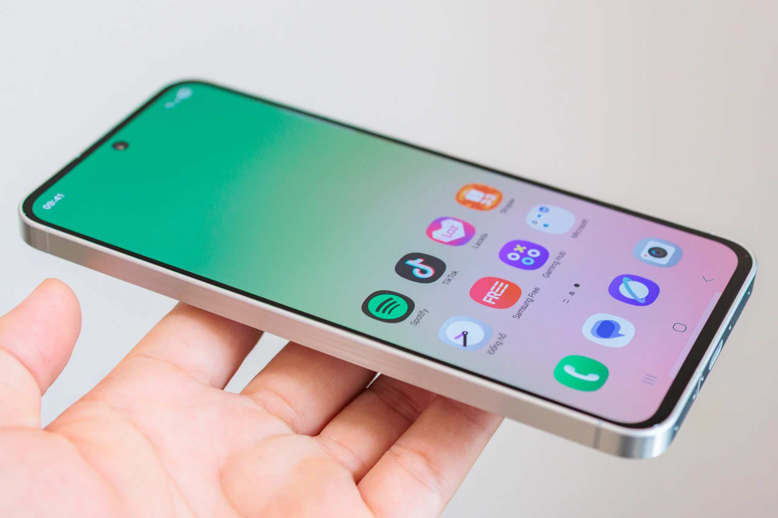 Không chỉ nổi bật với Awesome Intelligence, Galaxy A56 5G còn có độ bền ấn tượng với IP67