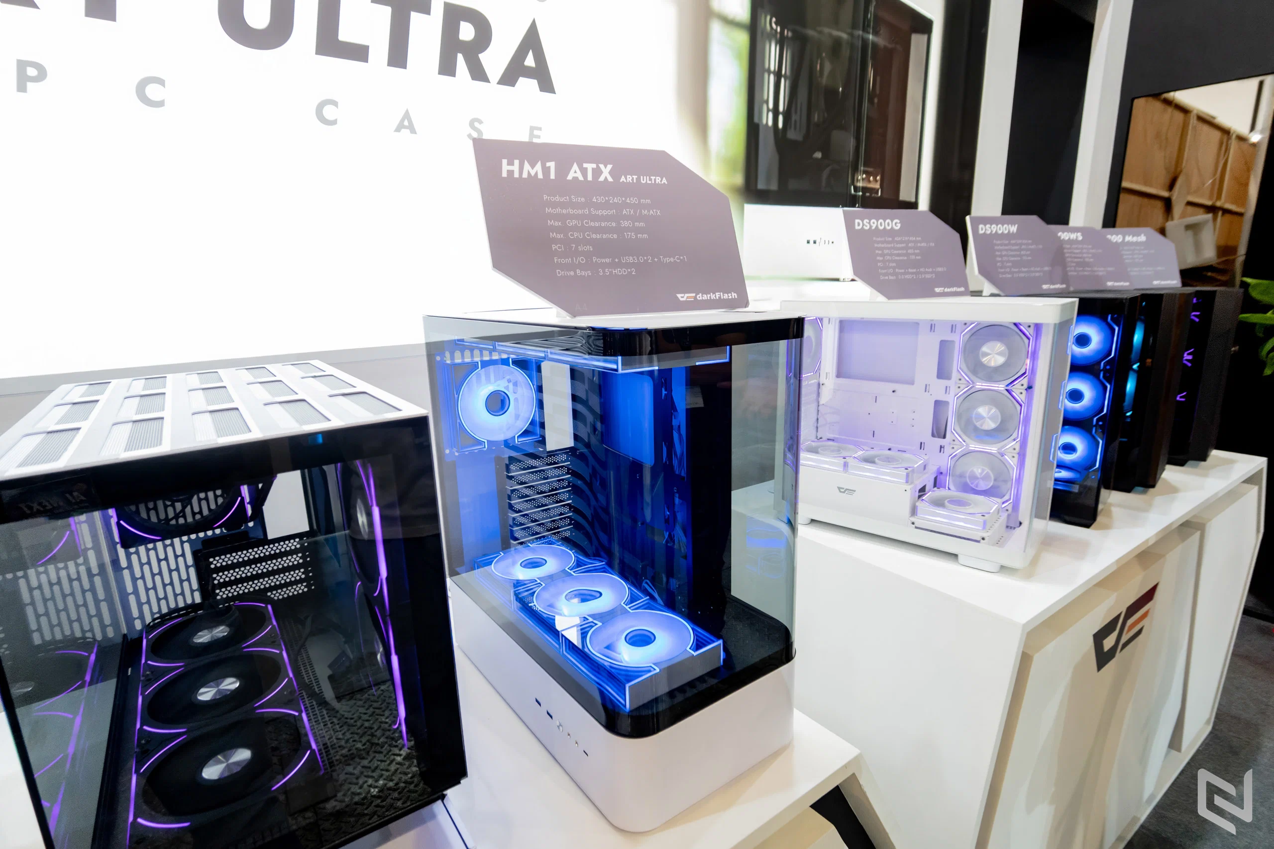 darkFlash tại COMPUTEX 2025: Explore AIO, vỏ máy Art Ultra, bàn phím PXD98 và nguồn PMT Series